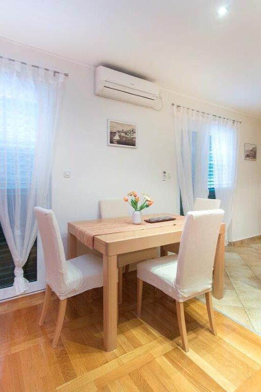 Dalma Residence Apartman Girandella Žaborić Extérieur photo